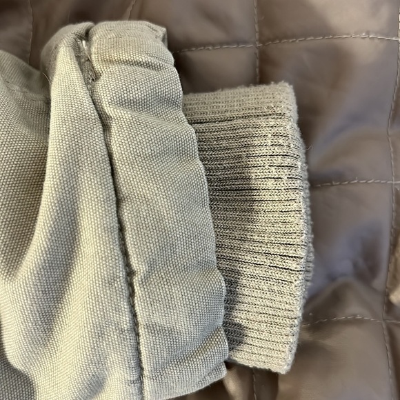 Steve Madden  Quilted Liner Faux Fur‎ on Collar Hood and Upper Back Size Medium - Picture 7 of 7